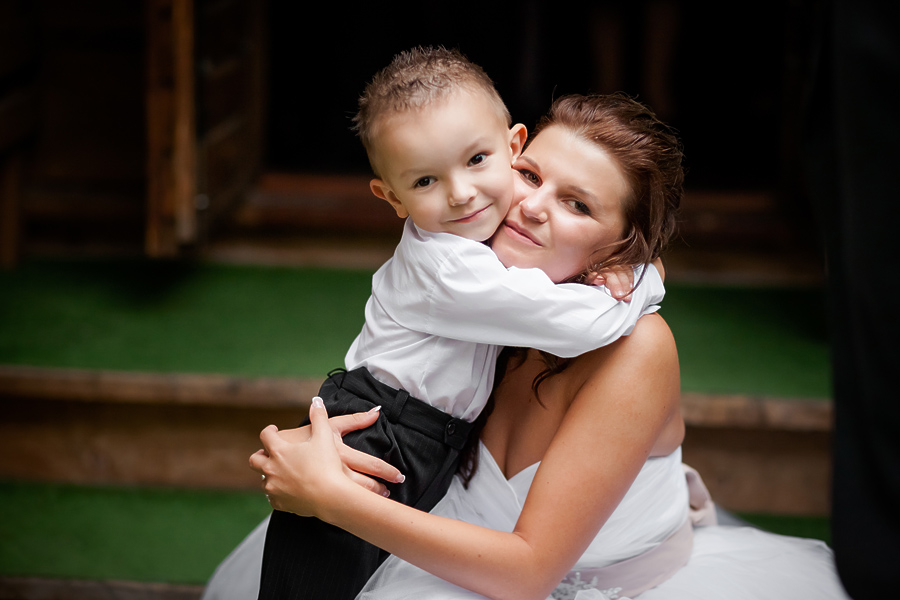 zdjecia slubne Ani i Tomka fotografia ślubna małopolska; fotografia ślubna krakow; dwóch fotograf na ślub; zdjęcia ślubne; fotograf ślubny bielsko