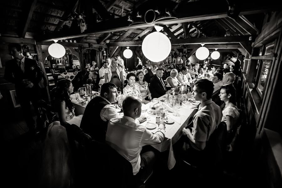 zdjecia slubne Ani i Tomka fotografia ślubna małopolska; fotografia ślubna krakow; dwóch fotograf na ślub; zdjęcia ślubne; fotograf ślubny bielsko