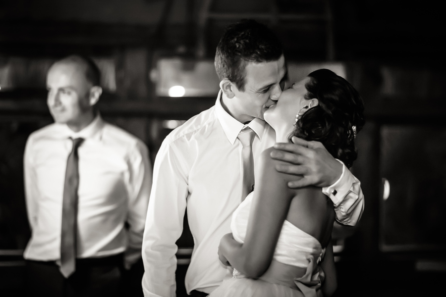 zdjecia slubne Ani i Tomka fotografia ślubna małopolska; fotografia ślubna krakow; dwóch fotograf na ślub; zdjęcia ślubne; fotograf ślubny bielsko