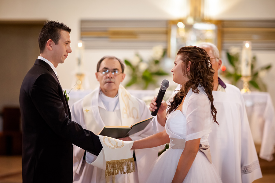 zdjecia slubne Ani i Tomka fotografia ślubna małopolska; fotografia ślubna krakow; dwóch fotograf na ślub; zdjęcia ślubne; fotograf ślubny bielsko