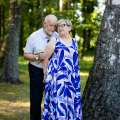 Piekna Romantyczna sesja Seniorów w plenerze - sesja w Goczałkowicach
www.magiaobrazu.com