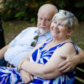 Piekna Romantyczna sesja Seniorów w plenerze - sesja w Goczałkowicach
www.magiaobrazu.com
