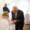 Reportaz z przyjęcia uroczystosci pierwszej komunii swietej Klary. Fotografia komunijna Pszczyna