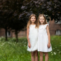 Piekna rodzinna sesja w miejskim klimacie. Sesja przyjaciółek na Nikiszowcu.
www.magiaobrazu.com