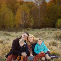 Piekne sesje rodzinne w górach , zdjecia rodzinne w plenerze
www.magiaobrazu.com