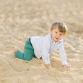 Piekna letnia dziecieca sesja na plaży, zdjecia rodzinne w plenerze
www.magiaobrazu.com
