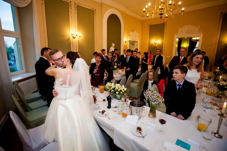 fotografia slubna slask, zdjecia slubne bielsko, fotograf slubny bielsko, zdjecia slubne slask, wesele w palacu kotulinskich w czechowicach, slub w kosciele sw katarzyny w czechowicach, zdjecia slubne katowice, dwoch fotografow na slub, fotografia slubna krakow, palac kotulinskich czechowice