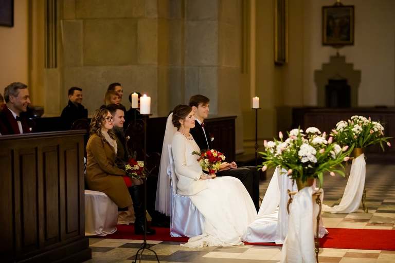 fotografia slubna, fotografia slubna krakow, zdjecia slubne krakow, fotograf slubny krakow, fotograf na wesele krakow, slub w kosciele na podgorzu, slub w kosciele sw jozefa krakow, wesele w hiltonie w krakowie, wesele w hotelu hilton garden inn krakow, zdjecia slubne bielsko, fotograf slubny bielsko, www.magiaobrazu.com, zdjecia slubne bielsko, fotografia slubna slask, fotograf cieszyn, zdjecia slubne cieszyn