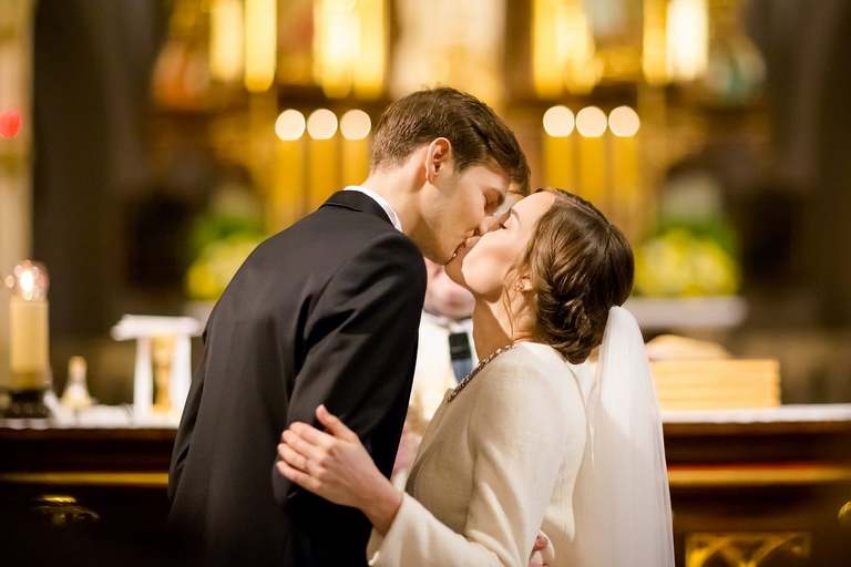 fotografia slubna, fotografia slubna krakow, zdjecia slubne krakow, fotograf slubny krakow, fotograf na wesele krakow, slub w kosciele na podgorzu, slub w kosciele sw jozefa krakow, wesele w hiltonie w krakowie, wesele w hotelu hilton garden inn krakow, zdjecia slubne bielsko, fotograf slubny bielsko, www.magiaobrazu.com, zdjecia slubne bielsko, fotografia slubna slask, fotograf cieszyn, zdjecia slubne cieszyn