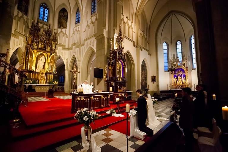 fotografia slubna, fotografia slubna krakow, zdjecia slubne krakow, fotograf slubny krakow, fotograf na wesele krakow, slub w kosciele na podgorzu, slub w kosciele sw jozefa krakow, wesele w hiltonie w krakowie, wesele w hotelu hilton garden inn krakow, zdjecia slubne bielsko, fotograf slubny bielsko, www.magiaobrazu.com, zdjecia slubne bielsko, fotografia slubna slask, fotograf cieszyn, zdjecia slubne cieszyn