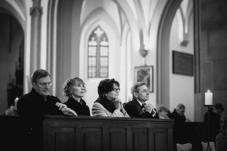 fotografia slubna, fotografia slubna krakow, zdjecia slubne krakow, fotograf slubny krakow, fotograf na wesele krakow, slub w kosciele na podgorzu, slub w kosciele sw jozefa krakow, wesele w hiltonie w krakowie, wesele w hotelu hilton garden inn krakow, zdjecia slubne bielsko, fotograf slubny bielsko, www.magiaobrazu.com, zdjecia slubne bielsko, fotografia slubna slask, fotograf cieszyn, zdjecia slubne cieszyn