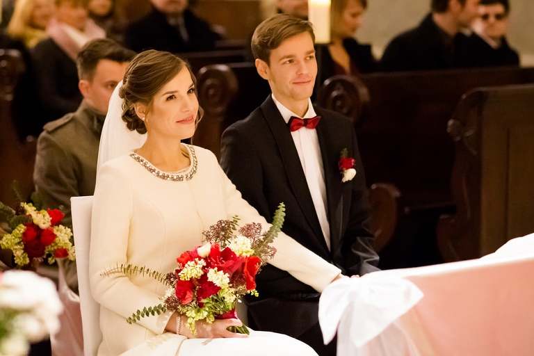 fotografia slubna, fotografia slubna krakow, zdjecia slubne krakow, fotograf slubny krakow, fotograf na wesele krakow, slub w kosciele na podgorzu, slub w kosciele sw jozefa krakow, wesele w hiltonie w krakowie, wesele w hotelu hilton garden inn krakow, zdjecia slubne bielsko, fotograf slubny bielsko, www.magiaobrazu.com, zdjecia slubne bielsko, fotografia slubna slask, fotograf cieszyn, zdjecia slubne cieszyn