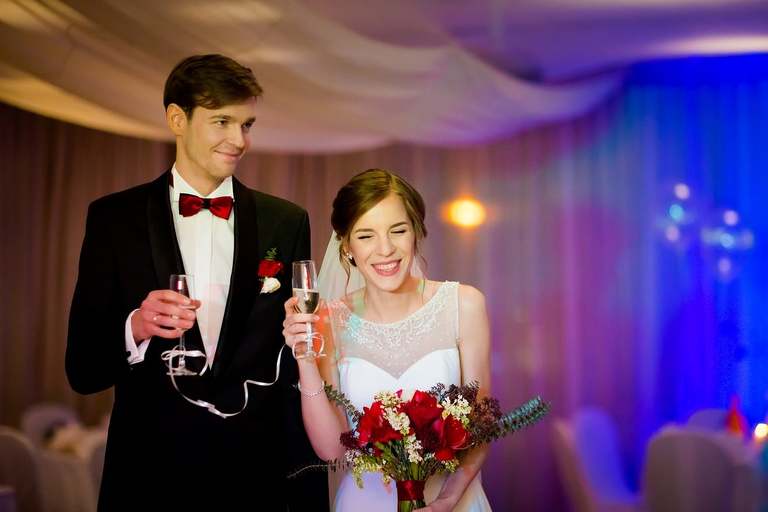 fotografia slubna, fotografia slubna krakow, zdjecia slubne krakow, fotograf slubny krakow, fotograf na wesele krakow, slub w kosciele na podgorzu, slub w kosciele sw jozefa krakow, wesele w hiltonie w krakowie, wesele w hotelu hilton garden inn krakow, zdjecia slubne bielsko, fotograf slubny bielsko, www.magiaobrazu.com, zdjecia slubne bielsko, fotografia slubna slask, fotograf cieszyn, zdjecia slubne cieszyn