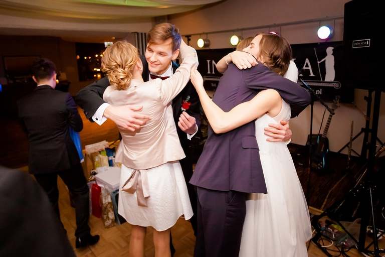 fotografia slubna, fotografia slubna krakow, zdjecia slubne krakow, fotograf slubny krakow, fotograf na wesele krakow, slub w kosciele na podgorzu, slub w kosciele sw jozefa krakow, wesele w hiltonie w krakowie, wesele w hotelu hilton garden inn krakow, zdjecia slubne bielsko, fotograf slubny bielsko, www.magiaobrazu.com, zdjecia slubne bielsko, fotografia slubna slask, fotograf cieszyn, zdjecia slubne cieszyn