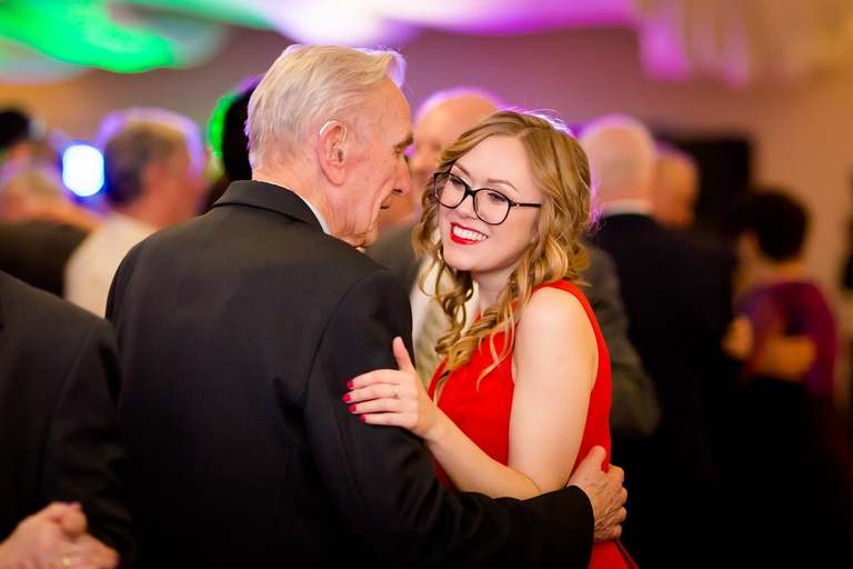 fotografia slubna, fotografia slubna krakow, zdjecia slubne krakow, fotograf slubny krakow, fotograf na wesele krakow, slub w kosciele na podgorzu, slub w kosciele sw jozefa krakow, wesele w hiltonie w krakowie, wesele w hotelu hilton garden inn krakow, zdjecia slubne bielsko, fotograf slubny bielsko, www.magiaobrazu.com, zdjecia slubne bielsko, fotografia slubna slask, fotograf cieszyn, zdjecia slubne cieszyn