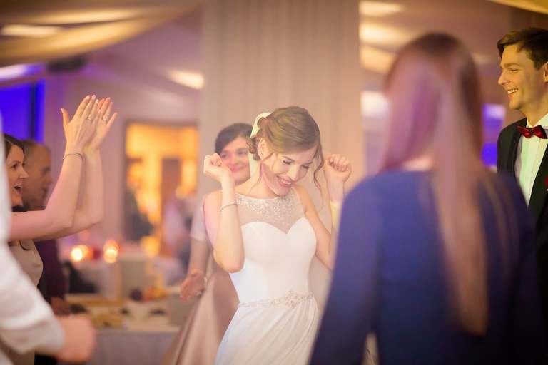 fotografia slubna, fotografia slubna krakow, zdjecia slubne krakow, fotograf slubny krakow, fotograf na wesele krakow, slub w kosciele na podgorzu, slub w kosciele sw jozefa krakow, wesele w hiltonie w krakowie, wesele w hotelu hilton garden inn krakow, zdjecia slubne bielsko, fotograf slubny bielsko, www.magiaobrazu.com, zdjecia slubne bielsko, fotografia slubna slask, fotograf cieszyn, zdjecia slubne cieszyn