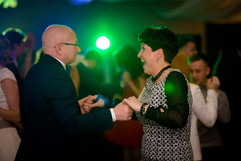 fotografia slubna, fotografia slubna krakow, zdjecia slubne krakow, fotograf slubny krakow, fotograf na wesele krakow, slub w kosciele na podgorzu, slub w kosciele sw jozefa krakow, wesele w hiltonie w krakowie, wesele w hotelu hilton garden inn krakow, zdjecia slubne bielsko, fotograf slubny bielsko, www.magiaobrazu.com, zdjecia slubne bielsko, fotografia slubna slask, fotograf cieszyn, zdjecia slubne cieszyn