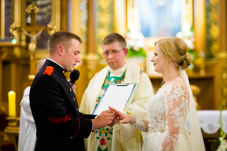 fotografia slubna szczyrk, zdjecia slubne szczyrk, slub w kosciele na gorce w szczyrku, wesele w hotelu alpin szczyrk, hotel alpin szczyrk, kosciol na gorce szczyrk, wesele w alpinie, fotograf slubny zakopane, zdjecia slubne zakopane, fotografia slubna zakopane, zdjecia slubne bielsko, fotograf slubny bielsko, fotografia slubna cieszyn, www.magiaobrazu.com, zdjecia slubne bielsko, fotografia slubna slask, zdjecia slubne zywiec, zdjecia slubne cieszyn, dwoch fotografow na slub, zdjecia slubne slask,
