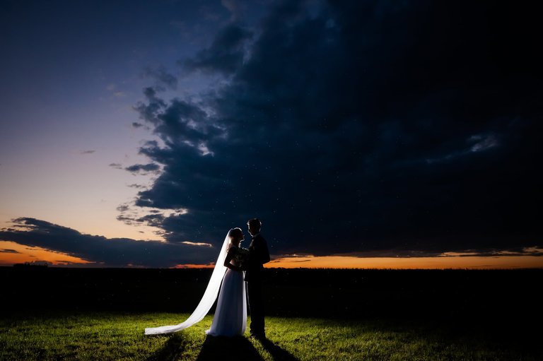 fotografia slubna, fotografia slubna krakow, zdjecia slubne oswiecim, zdjecia slubne krakow, fotograf slubny krakow, fotograf na wesele krakow, slub w kosciele w zalasiu, slub zalas, wesele Kasztel Kajasowka w Rybnej, wesele w Kajasowce Rybna, zdjecia slubne bielsko, fotograf slubny bielsko, www.magiaobrazu.com, zdjecia slubne bielsko, fotografia slubna slask, fotograf cieszyn, zdjecia slubne cieszyn, fotografia slubna oswiecin