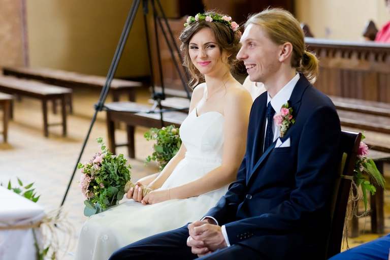 fotografia slubna bielsko, zdjecia slubne cieszyn, fotografia slubna cieszyn, fotografia slubna slask, slub w kościele w Grodzcu, wesele w Goscincu Szumnym w Jaworzu Nalezu, Gosciniec Szumny Jaworze Naleze, wesele w karczmie, , fotografia slubna katowice, zdjecia slubne katowice, fotograf slubny katowice, zdjecia slubne bielsko, fotograf slubny bielsko, zdjecia slubne slask, dwoch fotografow na slub, fotografia slubna krakow,