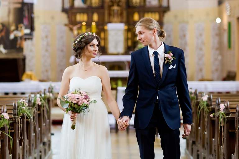 fotografia slubna bielsko, zdjecia slubne cieszyn, fotografia slubna cieszyn, fotografia slubna slask, slub w kościele w Grodzcu, wesele w Goscincu Szumnym w Jaworzu Nalezu, Gosciniec Szumny Jaworze Naleze, wesele w karczmie, , fotografia slubna katowice, zdjecia slubne katowice, fotograf slubny katowice, zdjecia slubne bielsko, fotograf slubny bielsko, zdjecia slubne slask, dwoch fotografow na slub, fotografia slubna krakow,