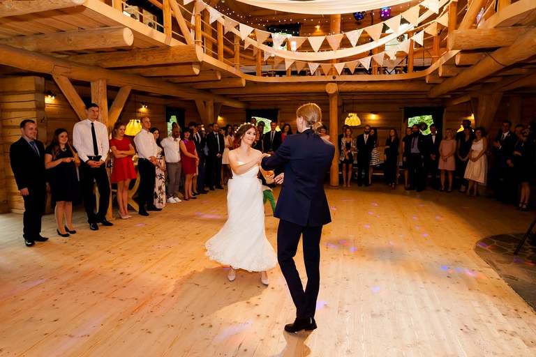 fotografia slubna bielsko, zdjecia slubne cieszyn, fotografia slubna cieszyn, fotografia slubna slask, slub w kościele w Grodzcu, wesele w Goscincu Szumnym w Jaworzu Nalezu, Gosciniec Szumny Jaworze Naleze, wesele w karczmie, , fotografia slubna katowice, zdjecia slubne katowice, fotograf slubny katowice, zdjecia slubne bielsko, fotograf slubny bielsko, zdjecia slubne slask, dwoch fotografow na slub, fotografia slubna krakow,