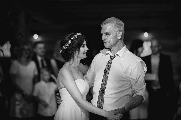 fotografia slubna bielsko, zdjecia slubne cieszyn, fotografia slubna cieszyn, fotografia slubna slask, slub w kościele w Grodzcu, wesele w Goscincu Szumnym w Jaworzu Nalezu, Gosciniec Szumny Jaworze Naleze, wesele w karczmie, , fotografia slubna katowice, zdjecia slubne katowice, fotograf slubny katowice, zdjecia slubne bielsko, fotograf slubny bielsko, zdjecia slubne slask, dwoch fotografow na slub, fotografia slubna krakow,