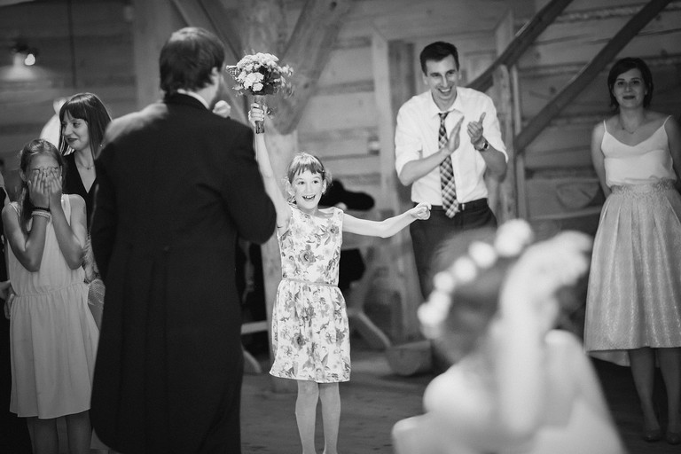 fotografia slubna bielsko, zdjecia slubne cieszyn, fotografia slubna cieszyn, fotografia slubna slask, slub w kościele w Grodzcu, wesele w Goscincu Szumnym w Jaworzu Nalezu, Gosciniec Szumny Jaworze Naleze, wesele w karczmie, , fotografia slubna katowice, zdjecia slubne katowice, fotograf slubny katowice, zdjecia slubne bielsko, fotograf slubny bielsko, zdjecia slubne slask, dwoch fotografow na slub, fotografia slubna krakow,