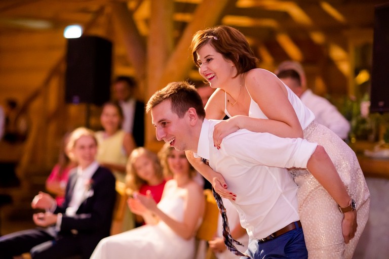 fotografia slubna bielsko, zdjecia slubne cieszyn, fotografia slubna cieszyn, fotografia slubna slask, slub w kościele w Grodzcu, wesele w Goscincu Szumnym w Jaworzu Nalezu, Gosciniec Szumny Jaworze Naleze, wesele w karczmie, , fotografia slubna katowice, zdjecia slubne katowice, fotograf slubny katowice, zdjecia slubne bielsko, fotograf slubny bielsko, zdjecia slubne slask, dwoch fotografow na slub, fotografia slubna krakow,