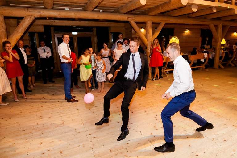 fotografia slubna bielsko, zdjecia slubne cieszyn, fotografia slubna cieszyn, fotografia slubna slask, slub w kościele w Grodzcu, wesele w Goscincu Szumnym w Jaworzu Nalezu, Gosciniec Szumny Jaworze Naleze, wesele w karczmie, , fotografia slubna katowice, zdjecia slubne katowice, fotograf slubny katowice, zdjecia slubne bielsko, fotograf slubny bielsko, zdjecia slubne slask, dwoch fotografow na slub, fotografia slubna krakow,