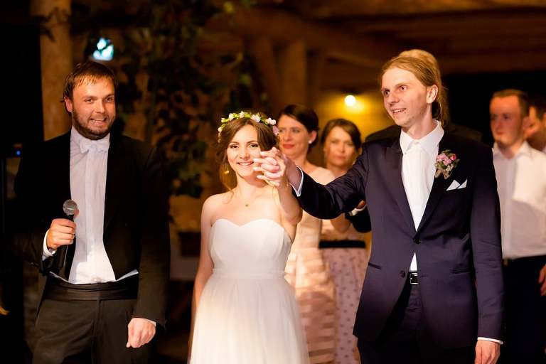 fotografia slubna bielsko, zdjecia slubne cieszyn, fotografia slubna cieszyn, fotografia slubna slask, slub w kościele w Grodzcu, wesele w Goscincu Szumnym w Jaworzu Nalezu, Gosciniec Szumny Jaworze Naleze, wesele w karczmie, , fotografia slubna katowice, zdjecia slubne katowice, fotograf slubny katowice, zdjecia slubne bielsko, fotograf slubny bielsko, zdjecia slubne slask, dwoch fotografow na slub, fotografia slubna krakow,