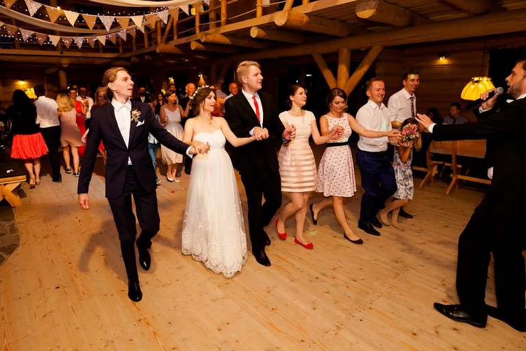 fotografia slubna bielsko, zdjecia slubne cieszyn, fotografia slubna cieszyn, fotografia slubna slask, slub w kościele w Grodzcu, wesele w Goscincu Szumnym w Jaworzu Nalezu, Gosciniec Szumny Jaworze Naleze, wesele w karczmie, , fotografia slubna katowice, zdjecia slubne katowice, fotograf slubny katowice, zdjecia slubne bielsko, fotograf slubny bielsko, zdjecia slubne slask, dwoch fotografow na slub, fotografia slubna krakow,