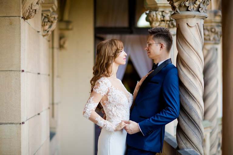 sesja slubna w Mosznej, plener slubny Moszna, sesja slubna na zamku, plener slubny w palacu, www.magiaobrazu.com, fotografia ślubna w Mosznej, plener ślubny w Krakowie, fotograf ślubny Kraków, fotografowie ślubni, fotograf małopolska, sesja plenerowa, klimatyczna sesja ślubna, plener w Mosznej, Zamek w Mosznej, oryginalna sesja slubna, fotograf slubny slask, sesja slubna slask, zdjecia slubne opolskie, www.magiaobrazu.com, fotografia ślubna, plener ślubny na zamku, fotograf ślubny Kraków, palac w mosznej, fotografowie ślubni, fotograf małopolska, sesja plenerowa, klimatyczna sesja ślubna