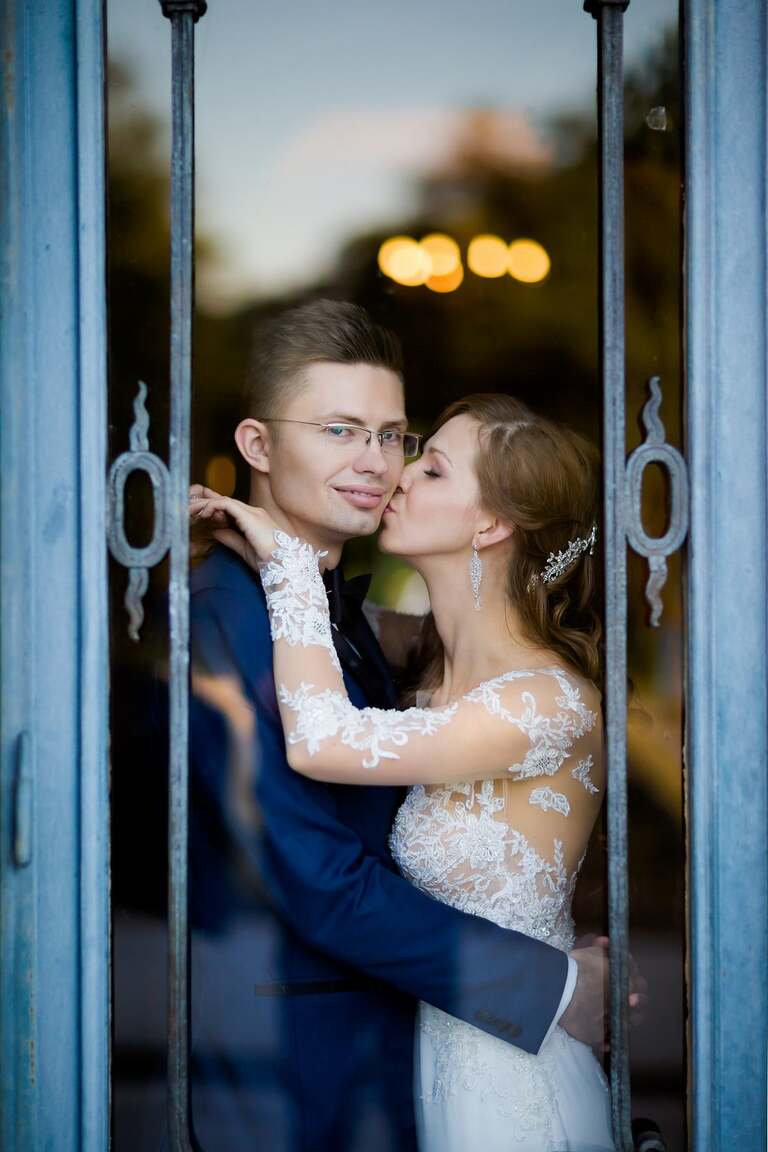 sesja slubna w Mosznej, plener slubny Moszna, sesja slubna na zamku, plener slubny w palacu, www.magiaobrazu.com, fotografia ślubna w Mosznej, plener ślubny w Krakowie, fotograf ślubny Kraków, fotografowie ślubni, fotograf małopolska, sesja plenerowa, klimatyczna sesja ślubna, plener w Mosznej, Zamek w Mosznej, oryginalna sesja slubna, fotograf slubny slask, sesja slubna slask, zdjecia slubne opolskie, www.magiaobrazu.com, fotografia ślubna, plener ślubny na zamku, fotograf ślubny Kraków, palac w mosznej, fotografowie ślubni, fotograf małopolska, sesja plenerowa, klimatyczna sesja ślubna