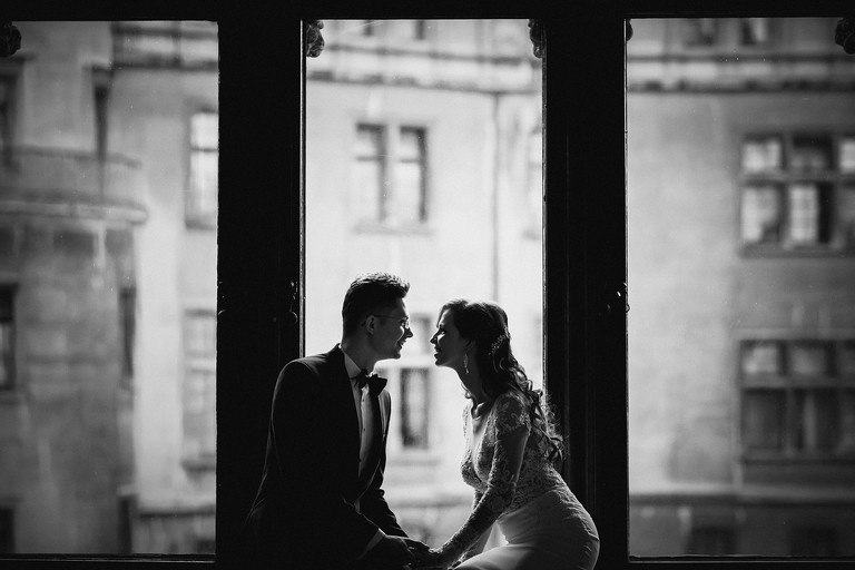 sesja slubna w Mosznej, plener slubny Moszna, sesja slubna na zamku, plener slubny w palacu, www.magiaobrazu.com, fotografia ślubna w Mosznej, plener ślubny w Krakowie, fotograf ślubny Kraków, fotografowie ślubni, fotograf małopolska, sesja plenerowa, klimatyczna sesja ślubna, plener w Mosznej, Zamek w Mosznej, oryginalna sesja slubna, fotograf slubny slask, sesja slubna slask, zdjecia slubne opolskie, www.magiaobrazu.com, fotografia ślubna, plener ślubny na zamku, fotograf ślubny Kraków, palac w mosznej, fotografowie ślubni, fotograf małopolska, sesja plenerowa, klimatyczna sesja ślubna