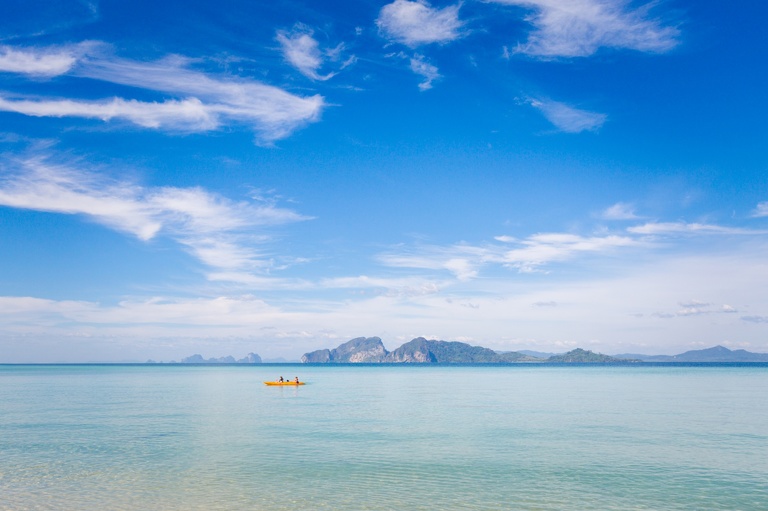co zobaczyc w tajlandii, najlepsze miejsca w tajlandii, co odwiedzic w tajlandii, wakacje w tajlandii, tajlandia najlepsze miejsca, fotografie z podrozy, zdjecia z podrozy, zdjecia z tajlandii, Bangkok, koh kradan, koh mook, koh poda, lanta, trang, koh kret, fotografie z tajlandii, fotografia podroznicza, travel photography, travel photos, asia photos, thailand, thai photos, thailand photography, thailand travel, thai travel, best places in thailand, www.magiaobrazu.com, tajlandia, zdjecia z wakacji, zdjecia z azji, fotografie z azji, podroz po azji