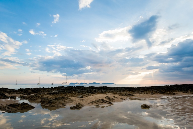 co zobaczyc w tajlandii, najlepsze miejsca w tajlandii, co odwiedzic w tajlandii, wakacje w tajlandii, tajlandia najlepsze miejsca, fotografie z podrozy, zdjecia z podrozy, zdjecia z tajlandii, Bangkok, koh kradan, koh mook, koh poda, lanta, trang, koh kret, fotografie z tajlandii, fotografia podroznicza, travel photography, travel photos, asia photos, thailand, thai photos, thailand photography, thailand travel, thai travel, best places in thailand, www.magiaobrazu.com, tajlandia, zdjecia z wakacji, zdjecia z azji, fotografie z azji, podroz po azji