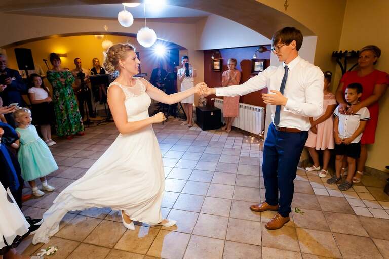 slub w plenerze slask, plenerowy slub slask, fotografia slubna czeladz, zdjecia slubne czeladz, fotograf slubny slask, zdjecia slubne katowice, slub w hotelu pod filarami czeladz, fotografia slubna slask, zdjecia slubne bielsko, fotografia slubna katowice, fotograf slubny bielsko, zdjecia slubne slask, fotografia slubna slask, zdjecia slubne slask, fotografia slubna zywiec, zdjecia slubne zywiec, zdjecia slubne czeladz, slub w plenerze na slasku, dwoch fotografow na slub, fotografia slubna krakow, hotel korona rybnik