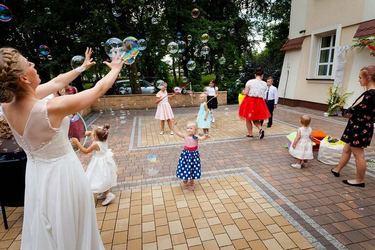 slub w plenerze slask, plenerowy slub slask, fotografia slubna czeladz, zdjecia slubne czeladz, fotograf slubny slask, zdjecia slubne katowice, slub w hotelu pod filarami czeladz, fotografia slubna slask, zdjecia slubne bielsko, fotografia slubna katowice, fotograf slubny bielsko, zdjecia slubne slask, fotografia slubna slask, zdjecia slubne slask, fotografia slubna zywiec, zdjecia slubne zywiec, zdjecia slubne czeladz, slub w plenerze na slasku, dwoch fotografow na slub, fotografia slubna krakow, hotel korona rybnik