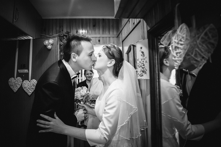 zdjecia slubne rybnik, fotografia slubna rybnik, fotografia ślubna Katowice, fotografia ślubna śląsk, wesele w bialym domu w czerwionce leszczynach, slub w kosciele w rybniku, bialy dom czerwionka leszczyny, zdjęcia ślubne sosnowiec, fotograf ślubny śląsk, dwóch fotografów na ślub, fotograf czechowice, zdjęcia ślubne bielsko, fotografia ślubna bielsko, fotograf slubny katowice,