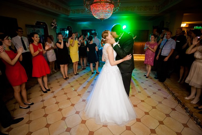 zdjecia slubne rybnik, fotografia slubna rybnik, fotografia ślubna Katowice, fotografia ślubna śląsk, wesele w bialym domu w czerwionce leszczynach, slub w kosciele w rybniku, bialy dom czerwionka leszczyny, zdjęcia ślubne sosnowiec, fotograf ślubny śląsk, dwóch fotografów na ślub, fotograf czechowice, zdjęcia ślubne bielsko, fotografia ślubna bielsko, fotograf slubny katowice,