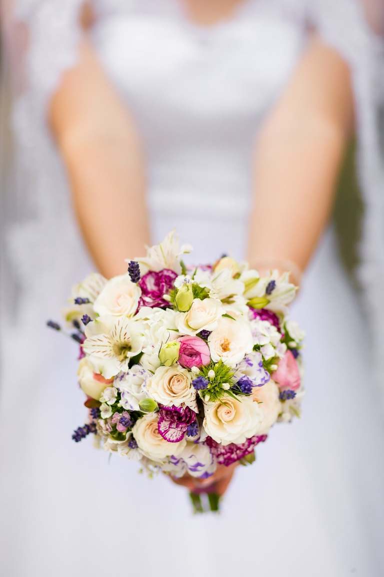 fotografia slubna slask, zdjecia slubne pszczyna, fotograf slubny pszczyna, zdjecia slubne slask, wesele markowy w pszczynie, slub w kosciele w jankowicach, zdjecia slubne katowice, dwoch fotografow na slub, fotografia slubna krakow, plener slubny w dniu slubu, sesja slubna w lesie