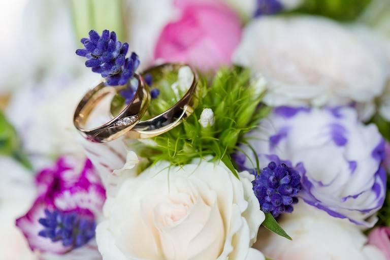 fotografia slubna slask, zdjecia slubne pszczyna, fotograf slubny pszczyna, zdjecia slubne slask, wesele markowy w pszczynie, slub w kosciele w jankowicach, zdjecia slubne katowice, dwoch fotografow na slub, fotografia slubna krakow, plener slubny w dniu slubu, sesja slubna w lesie