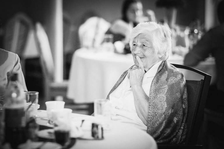 fotografia slubna slask, zdjecia slubne pszczyna, fotograf slubny pszczyna, zdjecia slubne slask, wesele markowy w pszczynie, slub w kosciele w jankowicach, zdjecia slubne katowice, dwoch fotografow na slub, fotografia slubna krakow, plener slubny w dniu slubu, sesja slubna w lesie