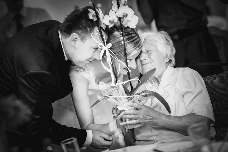 fotografia slubna slask, zdjecia slubne pszczyna, fotograf slubny pszczyna, zdjecia slubne slask, wesele markowy w pszczynie, slub w kosciele w jankowicach, zdjecia slubne katowice, dwoch fotografow na slub, fotografia slubna krakow, plener slubny w dniu slubu, sesja slubna w lesie