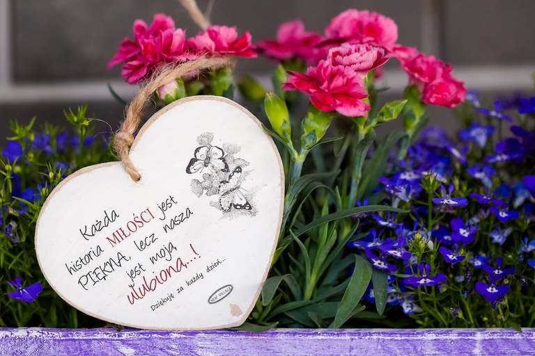 fotografia slubna slask, zdjecia slubne pszczyna, fotograf slubny pszczyna, zdjecia slubne slask, wesele markowy w pszczynie, slub w kosciele w jankowicach, zdjecia slubne katowice, dwoch fotografow na slub, fotografia slubna krakow, plener slubny w dniu slubu, sesja slubna w lesie