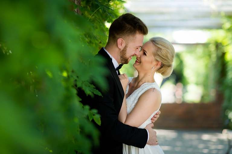 usc pszczyna, slub w pszczynie, fotografia slubna bielsko, fotograd na slub bielsko, fotograf na wesele bielsko, ogrody kapias, ogrody u kapiasa goczalkowice, sesja w ogrodach pokazowych, sesja slubna letnia, oryginalna sesja slubna, plener slubny slask, plener slubny goczalkowice, fotografia slubna katowice, zdjecia slubne katowice, fotograf slubny slask, zdjecia slubne zywiec, fotografia slubna, zdjecia slubne bielsko, fotograf slubny bielsko, fotograf slubny cieszyn, fotografia slubna cieszyn, www.magiaobrazu.com, zdjecia slubne bielsko, fotografia slubna slask, zdjecia slubne zywiec, zdjecia slubne cieszyn, dwoch fotografow na slub, zdjecia slubne slask,