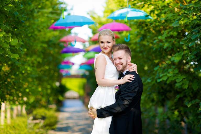 usc pszczyna, slub w pszczynie, fotografia slubna bielsko, fotograd na slub bielsko, fotograf na wesele bielsko, ogrody kapias, ogrody u kapiasa goczalkowice, sesja w ogrodach pokazowych, sesja slubna letnia, oryginalna sesja slubna, plener slubny slask, plener slubny goczalkowice, fotografia slubna katowice, zdjecia slubne katowice, fotograf slubny slask, zdjecia slubne zywiec, fotografia slubna, zdjecia slubne bielsko, fotograf slubny bielsko, fotograf slubny cieszyn, fotografia slubna cieszyn, www.magiaobrazu.com, zdjecia slubne bielsko, fotografia slubna slask, zdjecia slubne zywiec, zdjecia slubne cieszyn, dwoch fotografow na slub, zdjecia slubne slask,