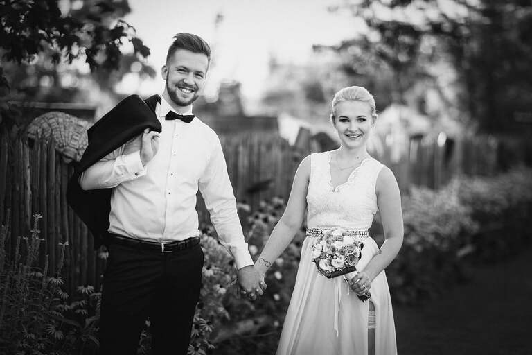 usc pszczyna, slub w pszczynie, fotografia slubna bielsko, fotograd na slub bielsko, fotograf na wesele bielsko, ogrody kapias, ogrody u kapiasa goczalkowice, sesja w ogrodach pokazowych, sesja slubna letnia, oryginalna sesja slubna, plener slubny slask, plener slubny goczalkowice, fotografia slubna katowice, zdjecia slubne katowice, fotograf slubny slask, zdjecia slubne zywiec, fotografia slubna, zdjecia slubne bielsko, fotograf slubny bielsko, fotograf slubny cieszyn, fotografia slubna cieszyn, www.magiaobrazu.com, zdjecia slubne bielsko, fotografia slubna slask, zdjecia slubne zywiec, zdjecia slubne cieszyn, dwoch fotografow na slub, zdjecia slubne slask,