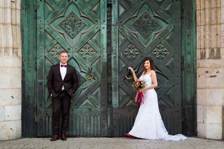 plener slubny na rynku w krakowie, fotograf na slub krakow, fotografia slubna krakow, zdjecia slubne krakow, fotograf slubny krakow, fotograf weselny krakow, zdjecia slubne slask, fotografia slubna slask, fotograf na slub slask, sesja slubna na krakowskim rynku, sesja slubna o swicie, zdjecia slubne bielsko, fotografia slubna bielsko, zdjecia slubne wadowice, fotografia slubna wadowice, plener slubny o swicie, dwoch fotografow na slub, zdjecia slubne cieszyn, sesja slubna na wawelu, plener slubny wawel, fotografia slubna cieszyn